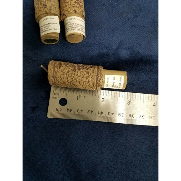 wine bottle dripping candles set of three 2.5 cm by 7.3 cm leaf and grape design - Picture 5 of 5